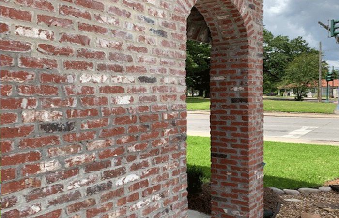 Follow these steps for the best results cleaning brick surfaces effectively, removing stains and maintaining your brick for years to come.