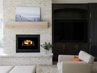 Learn why builders are incorporating exposed brick into new construction homes and how this timeless feature boosts style, value, and buyer interest.