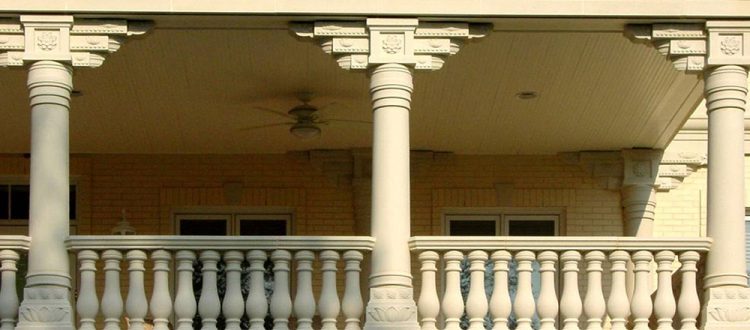 Discover the ultimate guide to balustrades, including materials, styles and expert tips to enhance staircases, balconies and outdoor spaces.